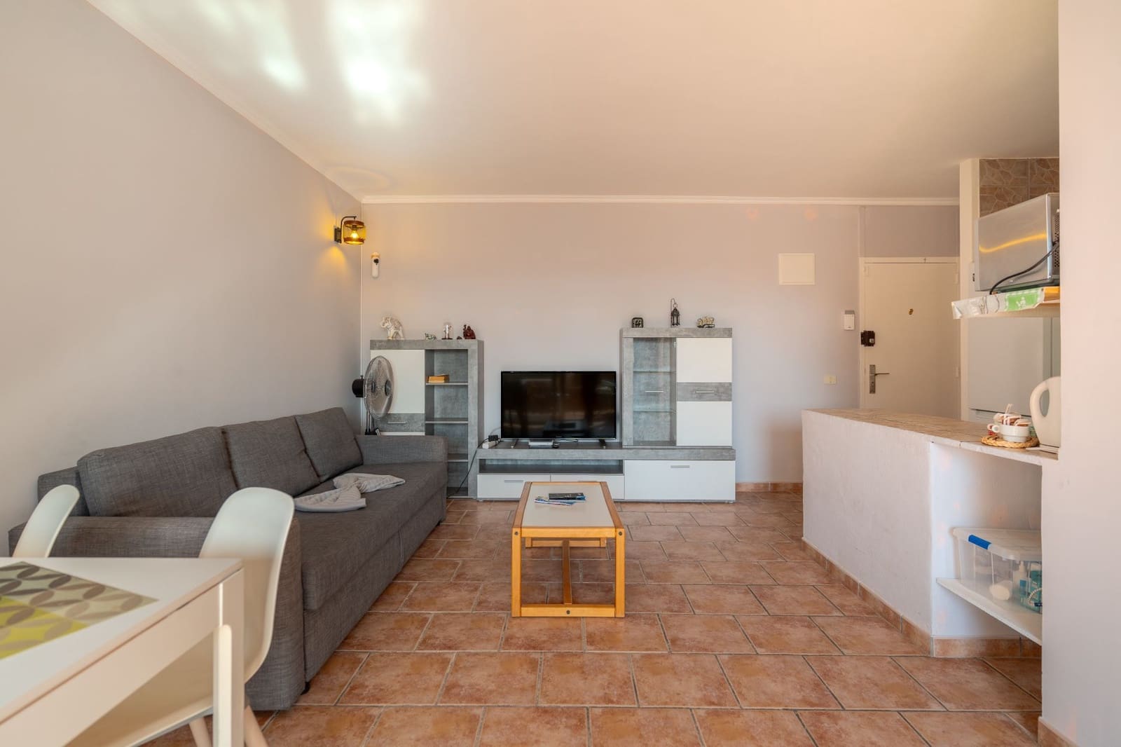 1 soverom Leilighet til salgs i Costa del Silencio med svømmebasseng garasje - € 219 000 (Ref: 10004983)