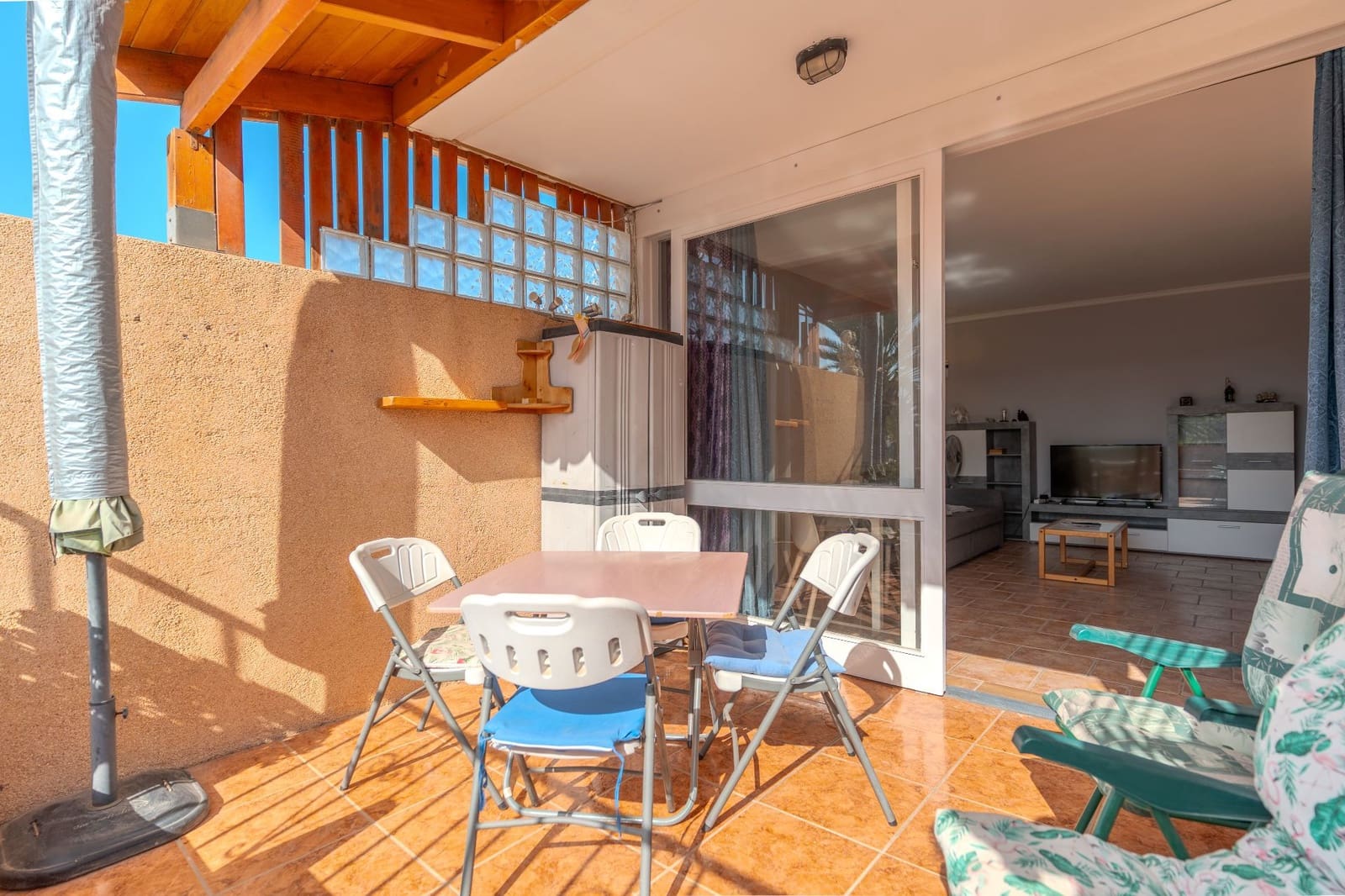 1 soverom Leilighet til salgs i Costa del Silencio med svømmebasseng garasje - € 219 000 (Ref: 10004983)