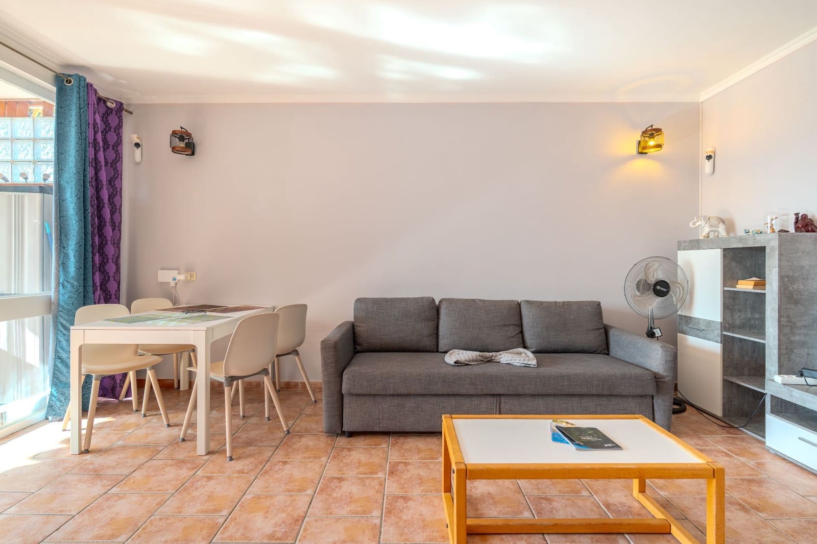 1 soverom Leilighet til salgs i Costa del Silencio med svømmebasseng garasje - € 219 000 (Ref: 10004983)