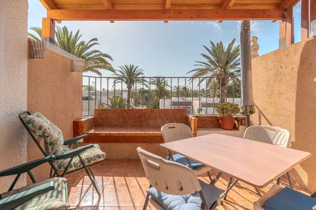 1 soverom Leilighet til salgs i Costa del Silencio, Arona med svømmebasseng garasje - € 219 000 (Ref: 10004983)