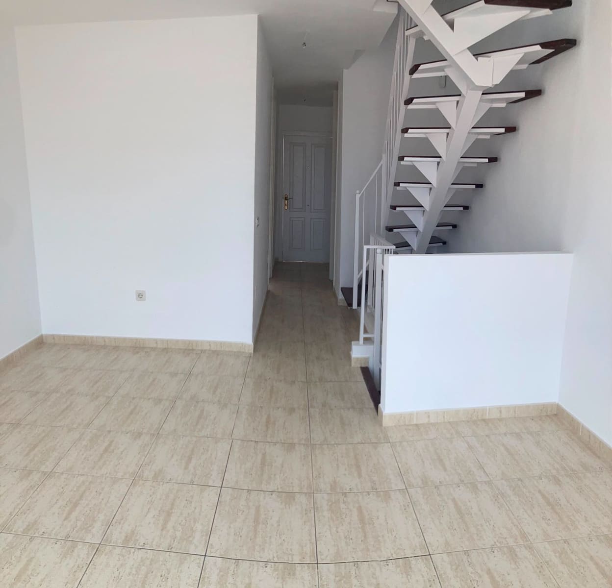 2 bedroom Penthouse for sale in Costa Adeje with pool garage - € 370,000 (Ref: 10008296)