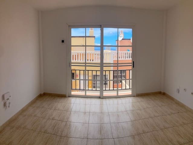 2 bedroom Penthouse for sale in Costa Adeje, Adeje with pool garage - € 370,000 (Ref: 10008296)