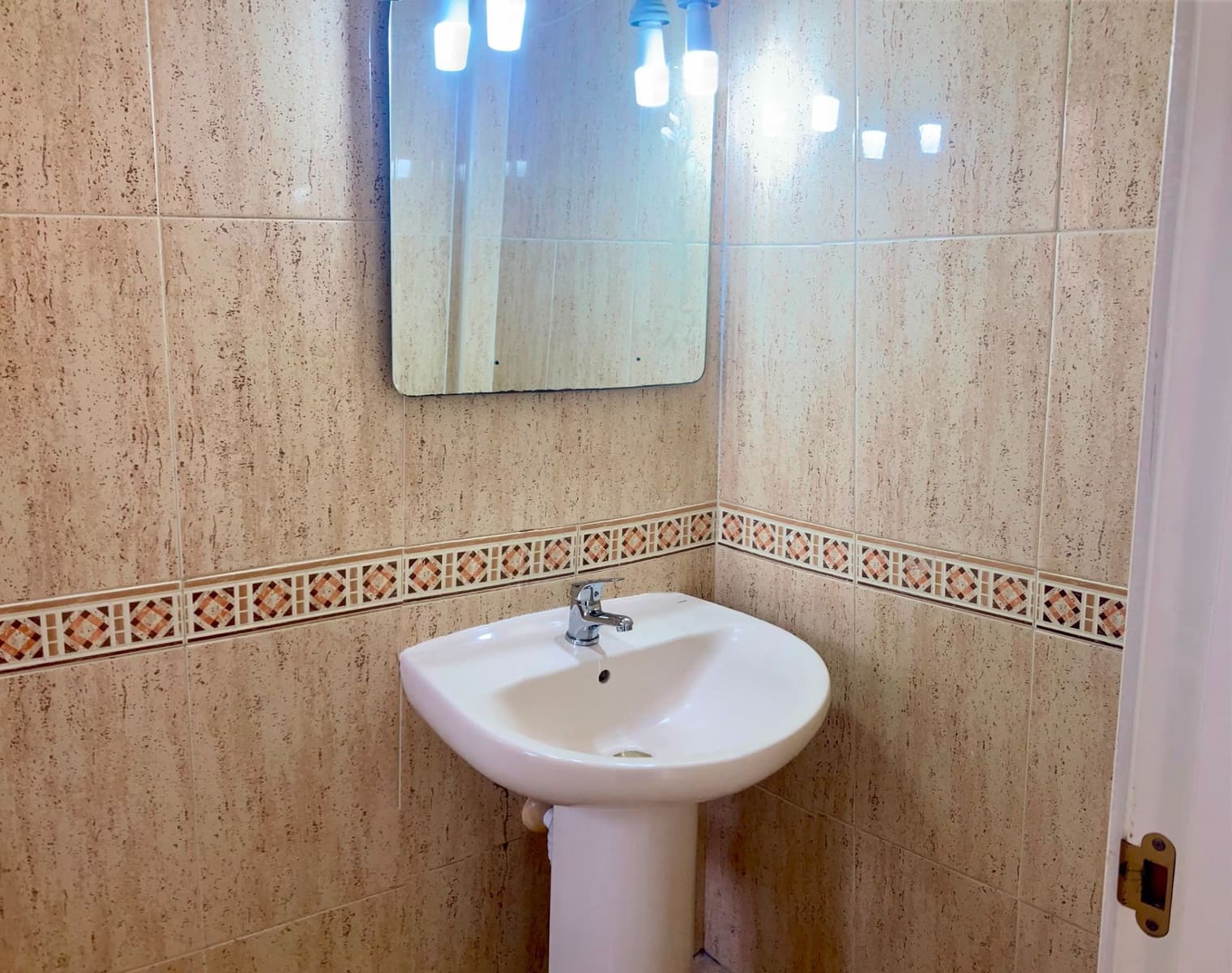2 bedroom Penthouse for sale in Costa Adeje with pool garage - € 370,000 (Ref: 10008296)