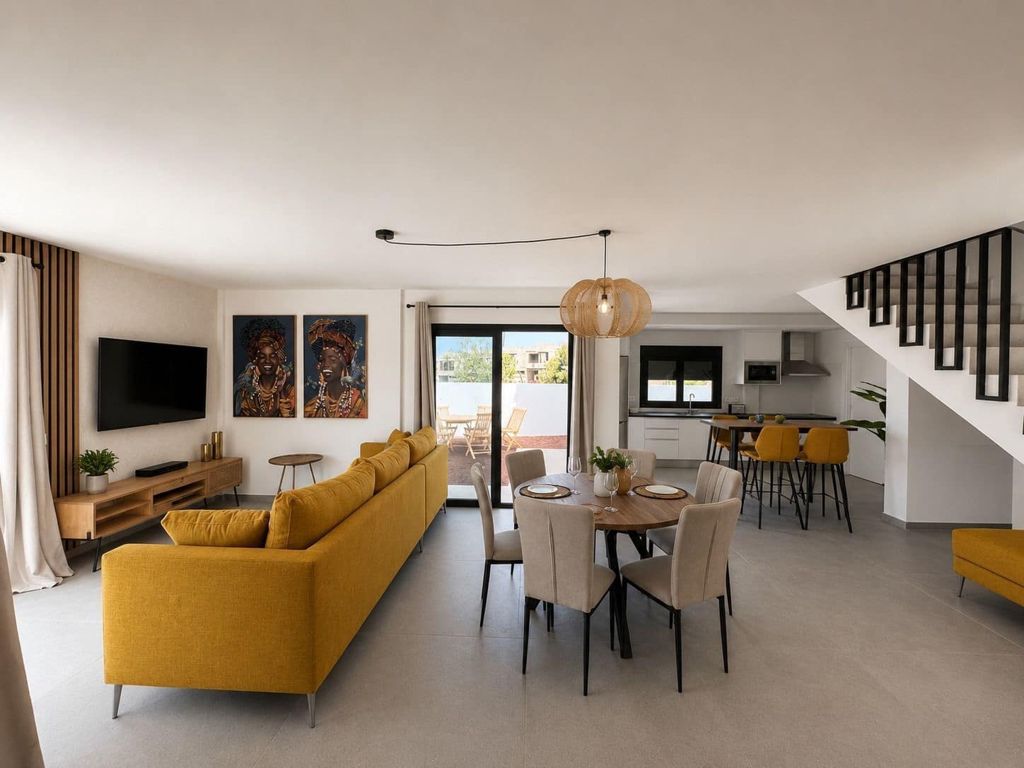 4 bedroom Villa for sale in Golf del Sur with pool garage - € 749,900 (Ref: 10012800)