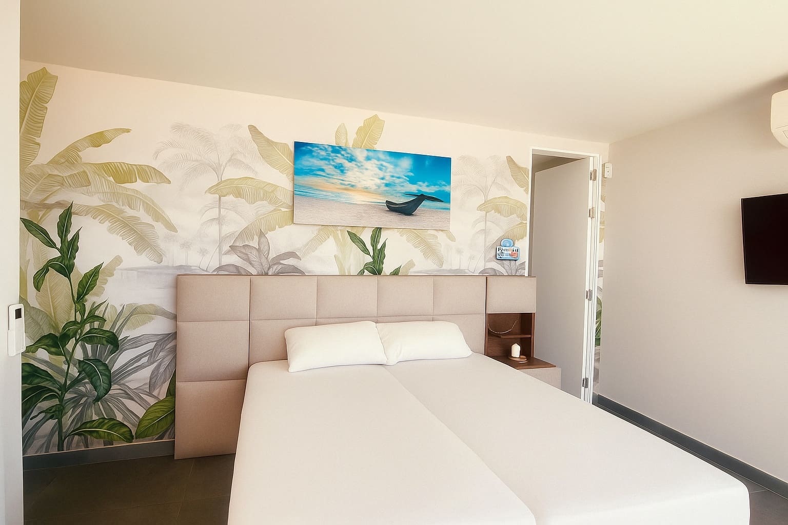 3 chambre Villa/Maison à vendre à Costa Adeje avec piscine garage - 1 800 000 € (Ref: 10021954)