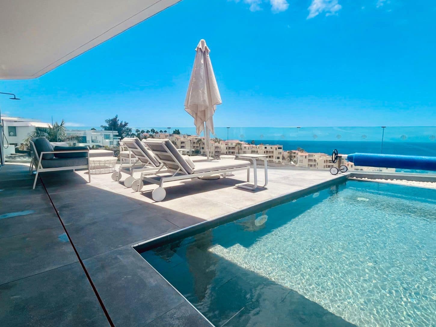 3 chambre Villa/Maison à vendre à Costa Adeje avec piscine garage - 1 800 000 € (Ref: 10021954)