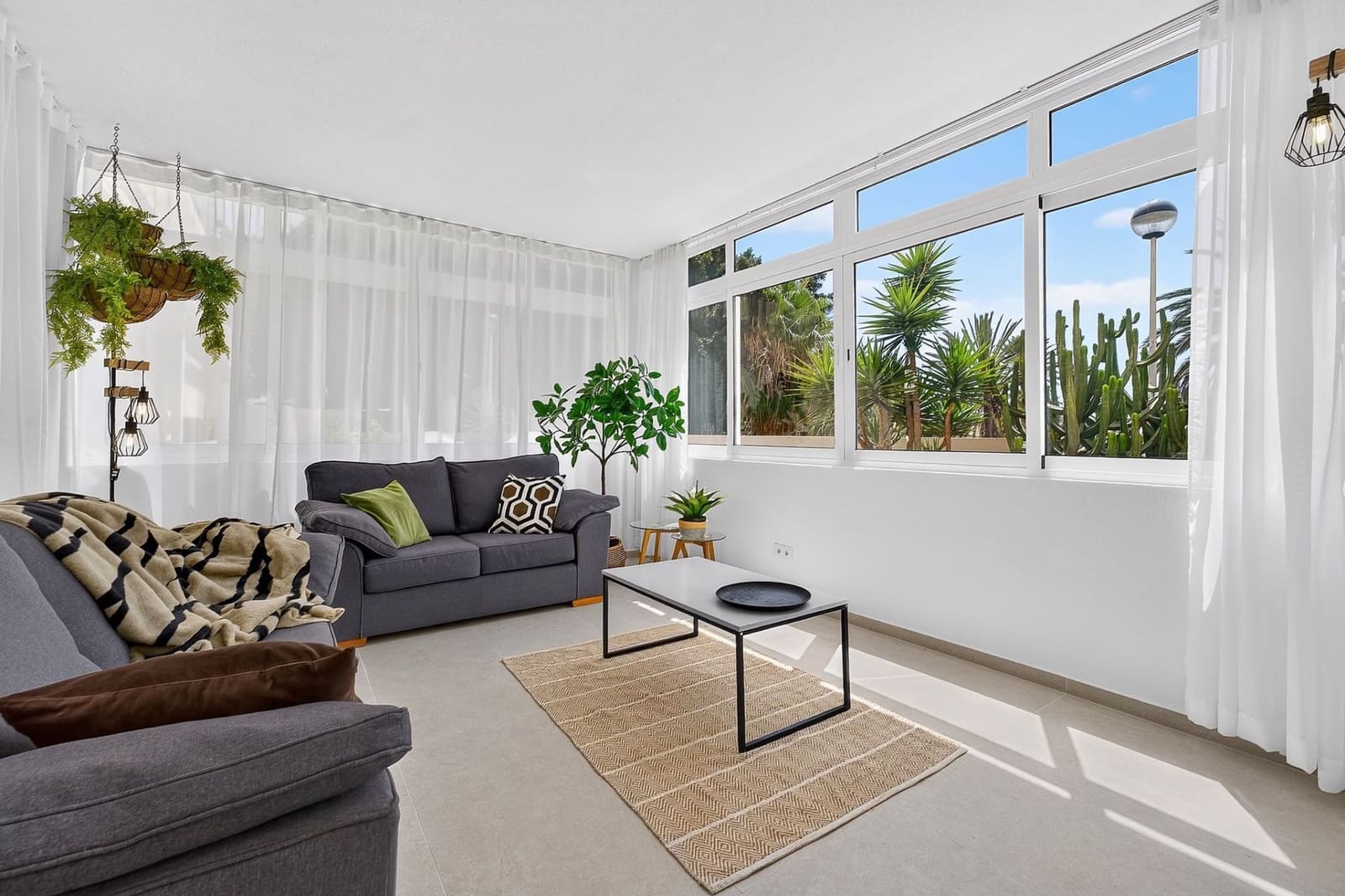 2 sovrum Lägenhet till salu i Chayofa med pool - 299 000 € (Ref: 10023538)