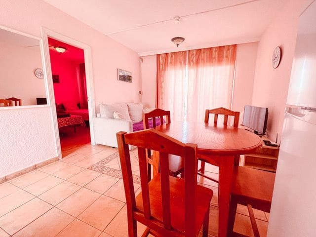 1 quarto Apartamento para venda em Playa de las Americas com piscina - 245 000 € (Ref: 10026709)