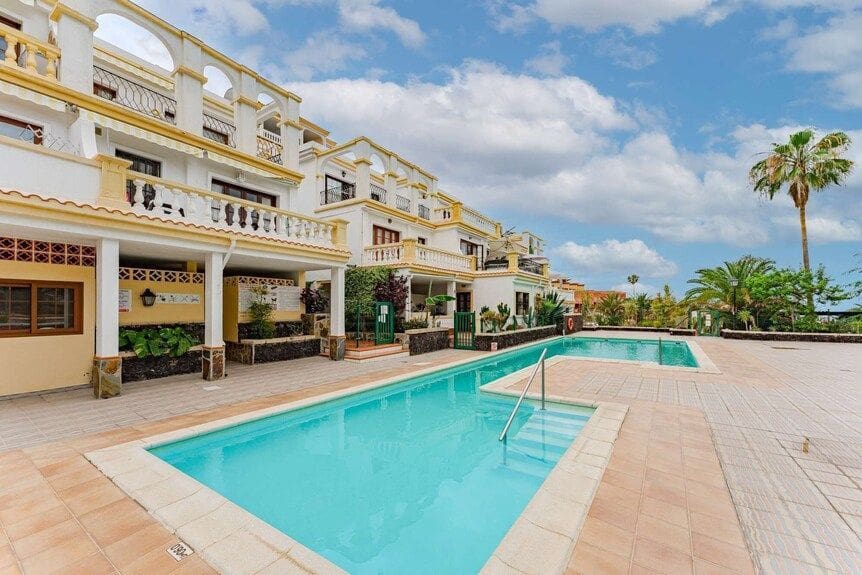 2 sovrum Takvåning till salu i Costa Adeje med pool - 480 000 € (Ref: 10031435)