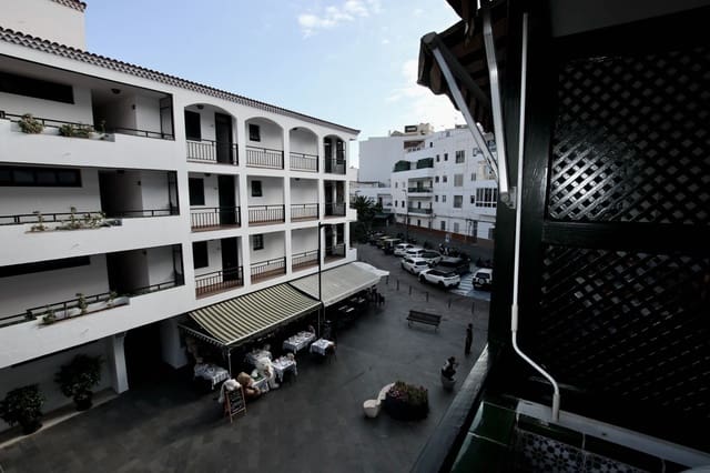2 soverom Leilighet til salgs i Los Cristianos, Arona - € 390 000 (Ref: 10031436)