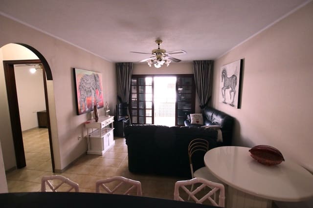 2 bedroom Apartment for sale in Los Cristianos, Arona - € 390,000 (Ref: 10031436)
