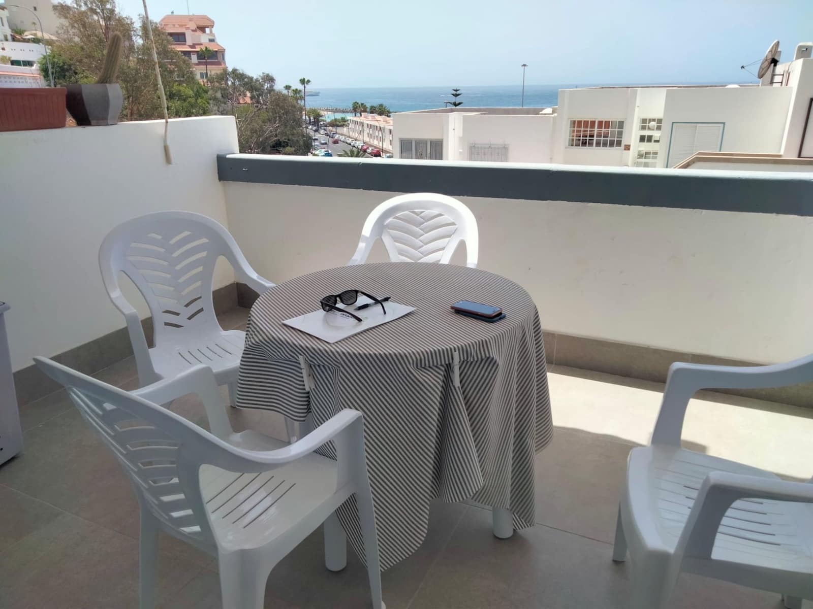1 bedroom Apartment for sale in Playa de las Americas with pool - € 365,000 (Ref: 10036329)