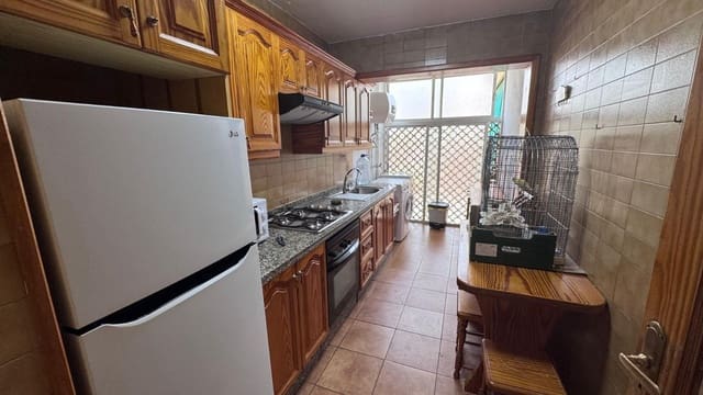 3 bedroom Apartment for sale in Los Cristianos, Arona with pool garage - € 380,000 (Ref: 10036330)