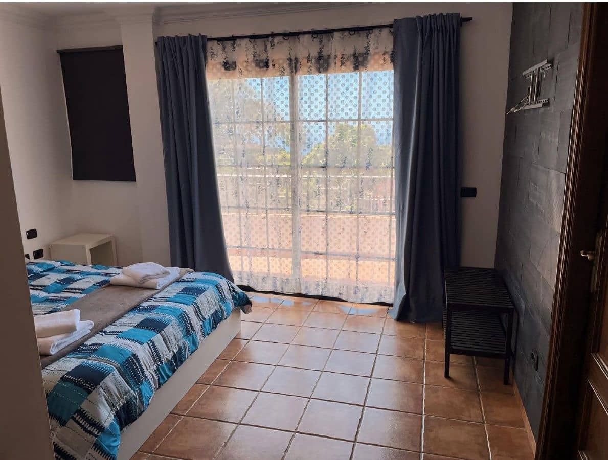 4 slaapkamer Villa te koop in El Sauzal met zwembad garage - € 590.000 (Ref: 10042480)