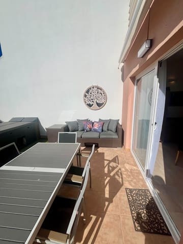 3 soverom Kjedet enebolig til salgs i El Madroñal, Adeje med svømmebasseng garasje - € 799 000 (Ref: 10074885)