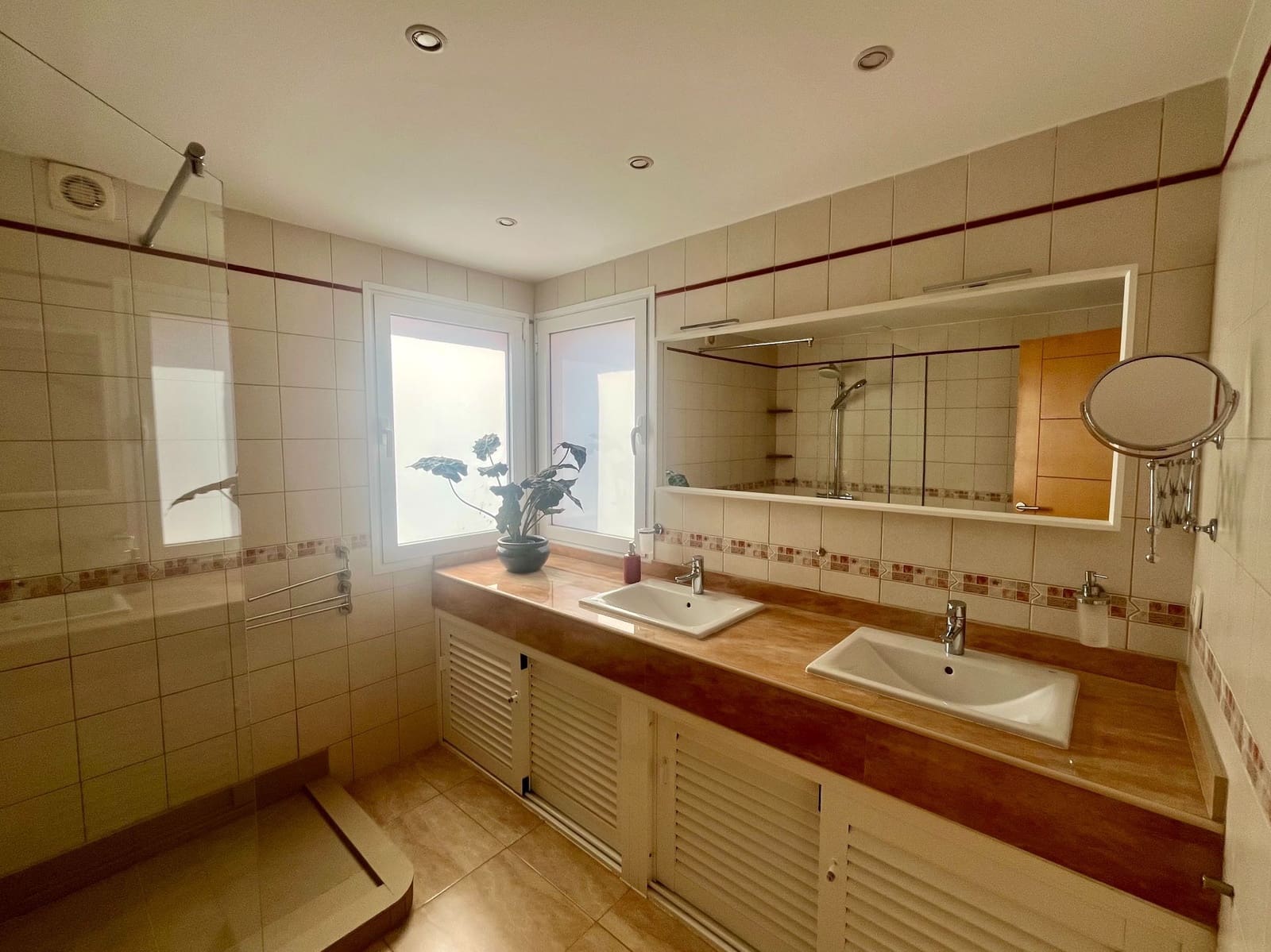 3 camera da letto Villetta Bifamiliare in vendita in El Madronal con piscina garage - 799.000 € (Rif: 10074885)