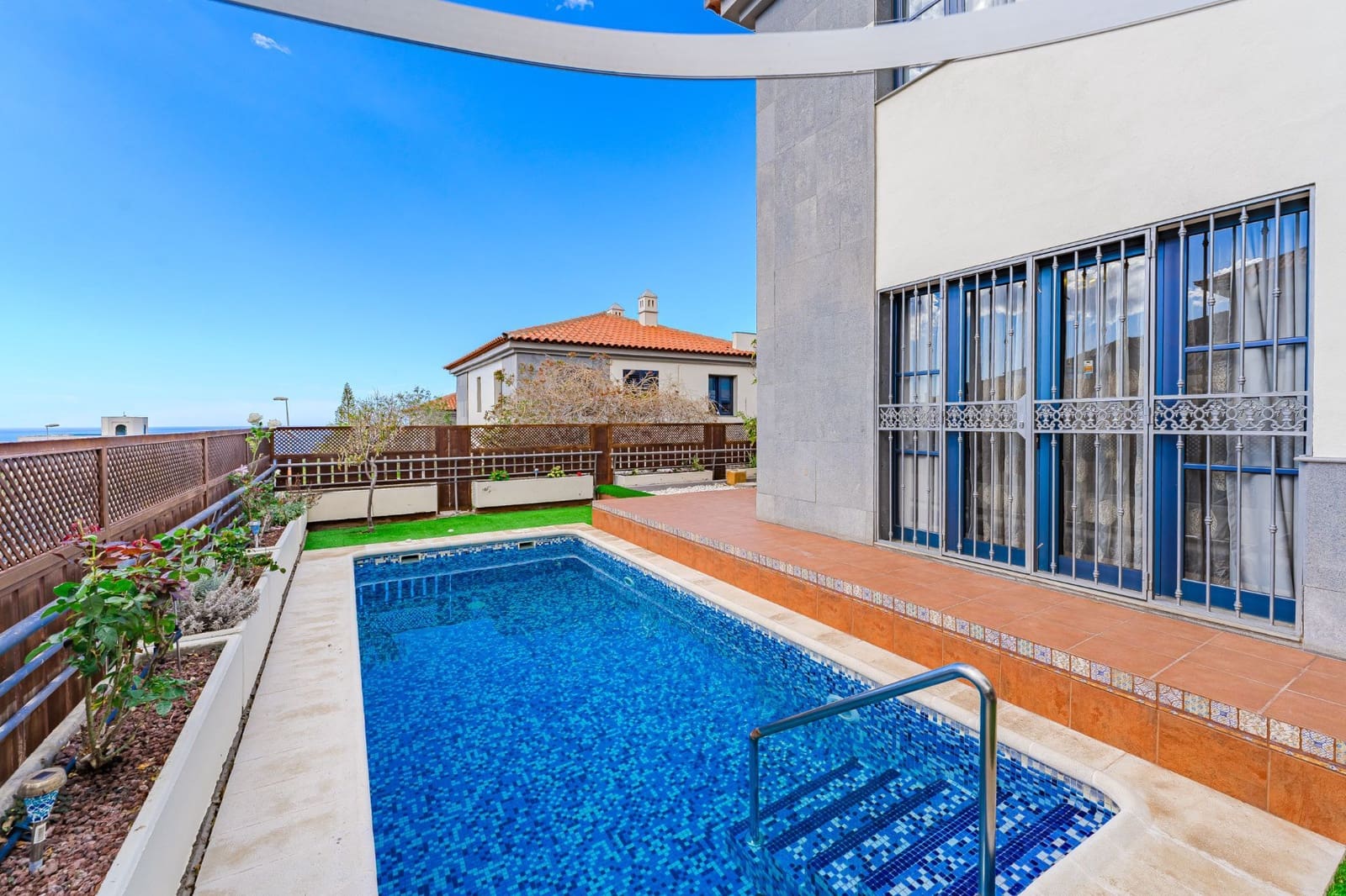 3 sovrum Semi-fristående Villa till salu i El Madronal med pool garage - 790 000 € (Ref: 10074886)