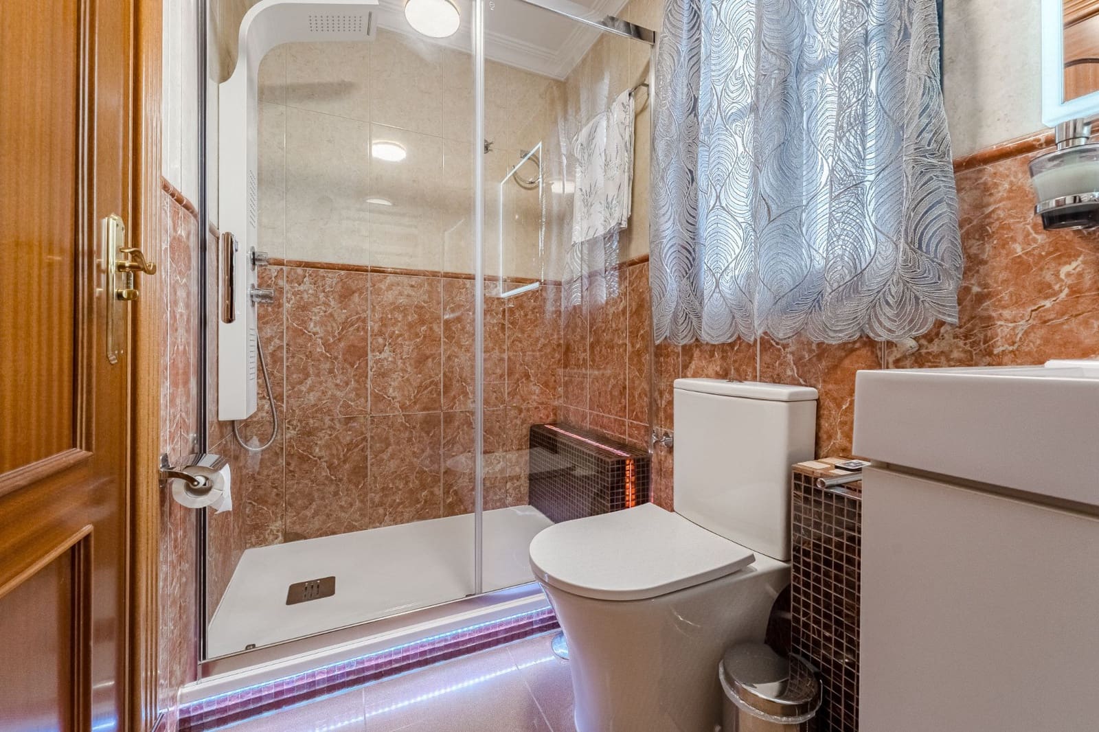 3 sovrum Semi-fristående Villa till salu i El Madronal med pool garage - 790 000 € (Ref: 10074886)