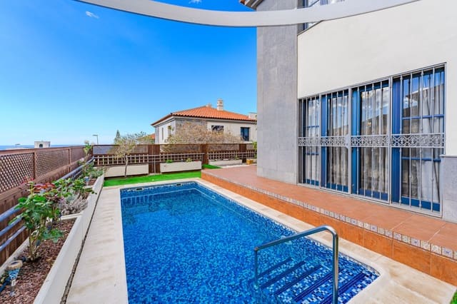 3 sovrum Semi-fristående Villa till salu i El Madroñal, Adeje med pool garage - 790 000 € (Ref: 10074886)
