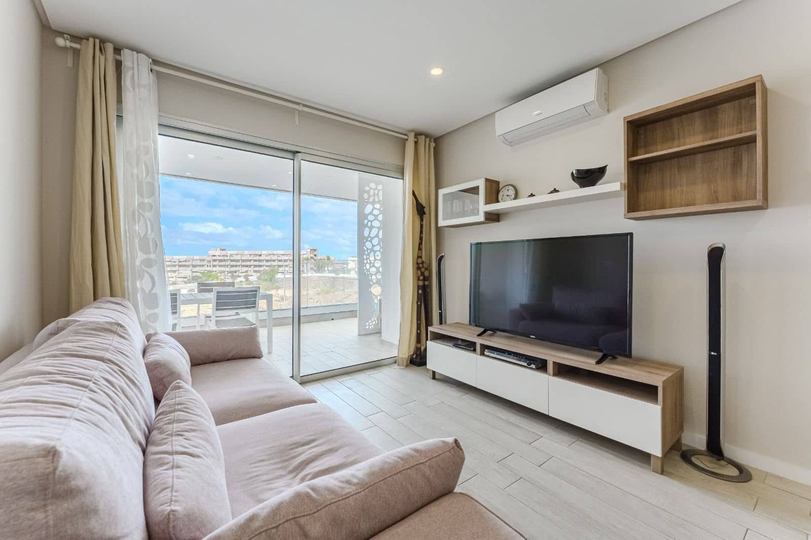 2 Zimmer Apartment zu verkaufen in Costa Adeje mit Pool Garage - 449.500 € (Ref: 10085462)