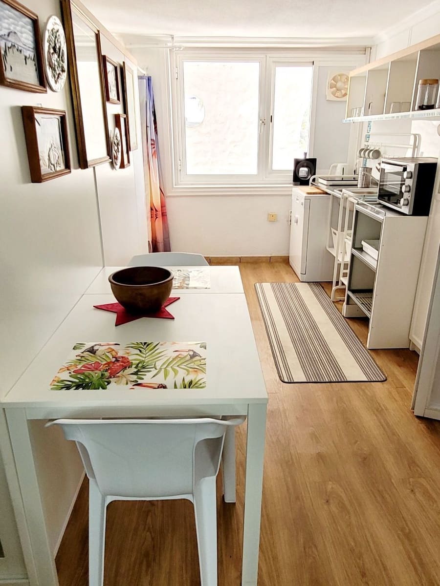 Apartamento de 2 habitaciones en Costa Adeje en venta - 315.000 € (Ref: 10094165)