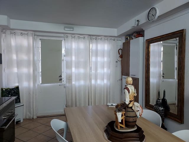 Apartamento de 2 habitaciones en Costa Adeje, Adeje en venta - 315.000 € (Ref: 10094165)