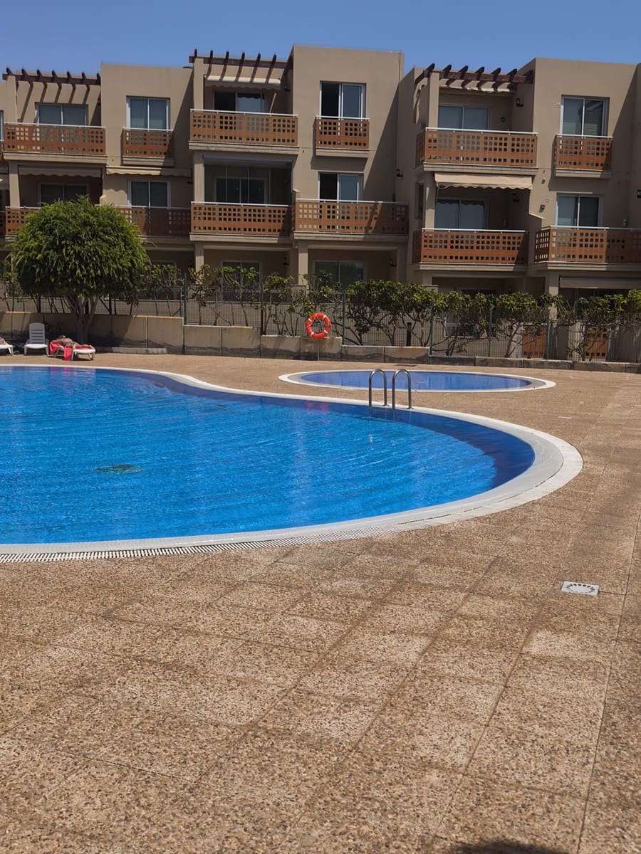 1 sovrum Lägenhet till salu i La Tejita med pool - 295 000 € (Ref: 10094167)