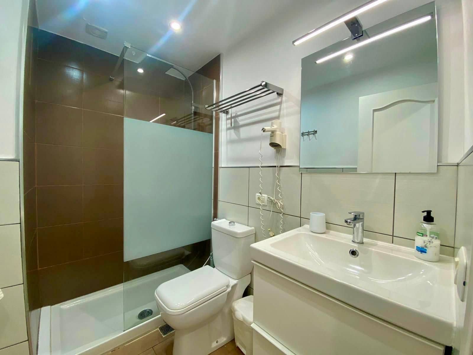 1 Zimmer Penthouse zu verkaufen in Playa de las Americas mit Pool - 320.000 € (Ref: 10099645)