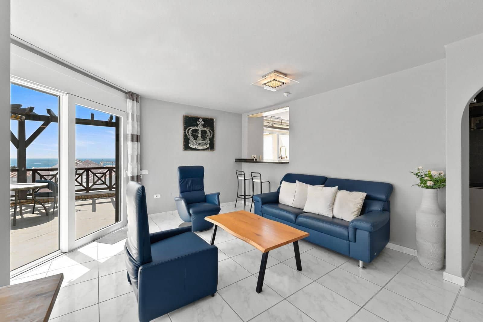 2 slaapkamer Penthouse te koop in Playa de las Americas met zwembad garage - € 1.480.000 (Ref: 10113554)