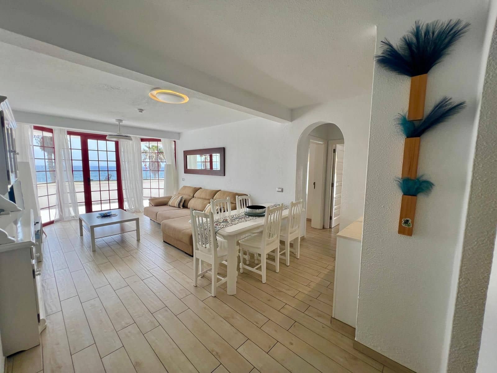 3 soverom Leilighet til salgs i Playa de las Americas med svømmebasseng - € 2 350 000 (Ref: 10118725)