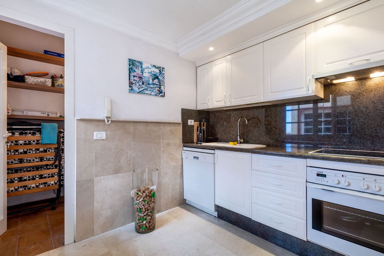2 sovrum Hus till salu i Playa del Duque med pool garage - 770 000 € (Ref: 10123392)