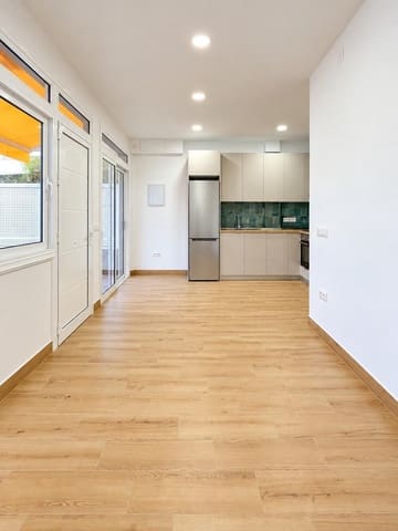 2 slaapkamer Appartement te koop in Guía de Isora met zwembad - € 320.000 (Ref: 10145741)
