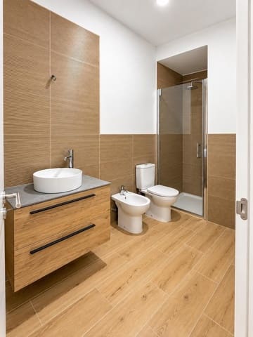 2 slaapkamer Appartement te koop in Guía de Isora met zwembad - € 320.000 (Ref: 10145741)