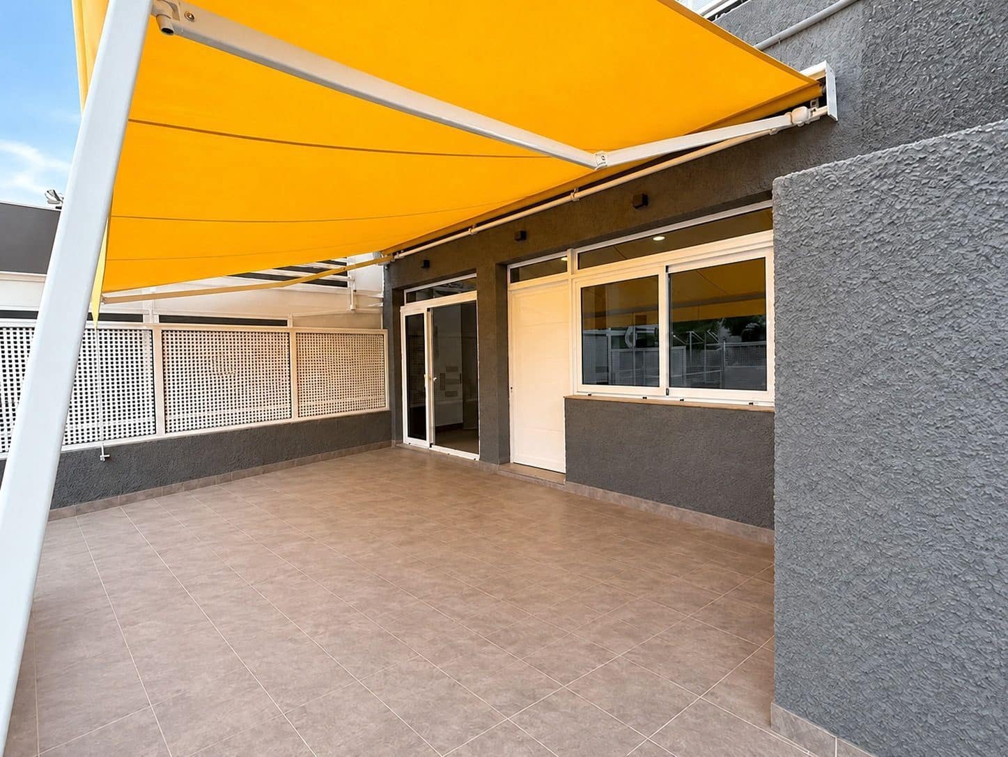 2 slaapkamer Appartement te koop in Guia de Isora met zwembad - € 320.000 (Ref: 10145741)