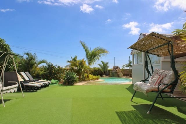 3 Zimmer Villa zu verkaufen in Santa Cruz de Tenerife mit Pool Garage - 528.000 € (Ref: 10154570)