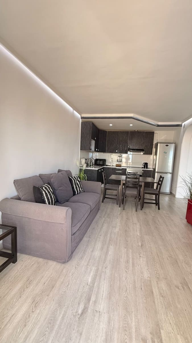 2 soveværelse Byhus til salg i Costa Adeje med swimmingpool - € 360.000 (Ref: 10154572)
