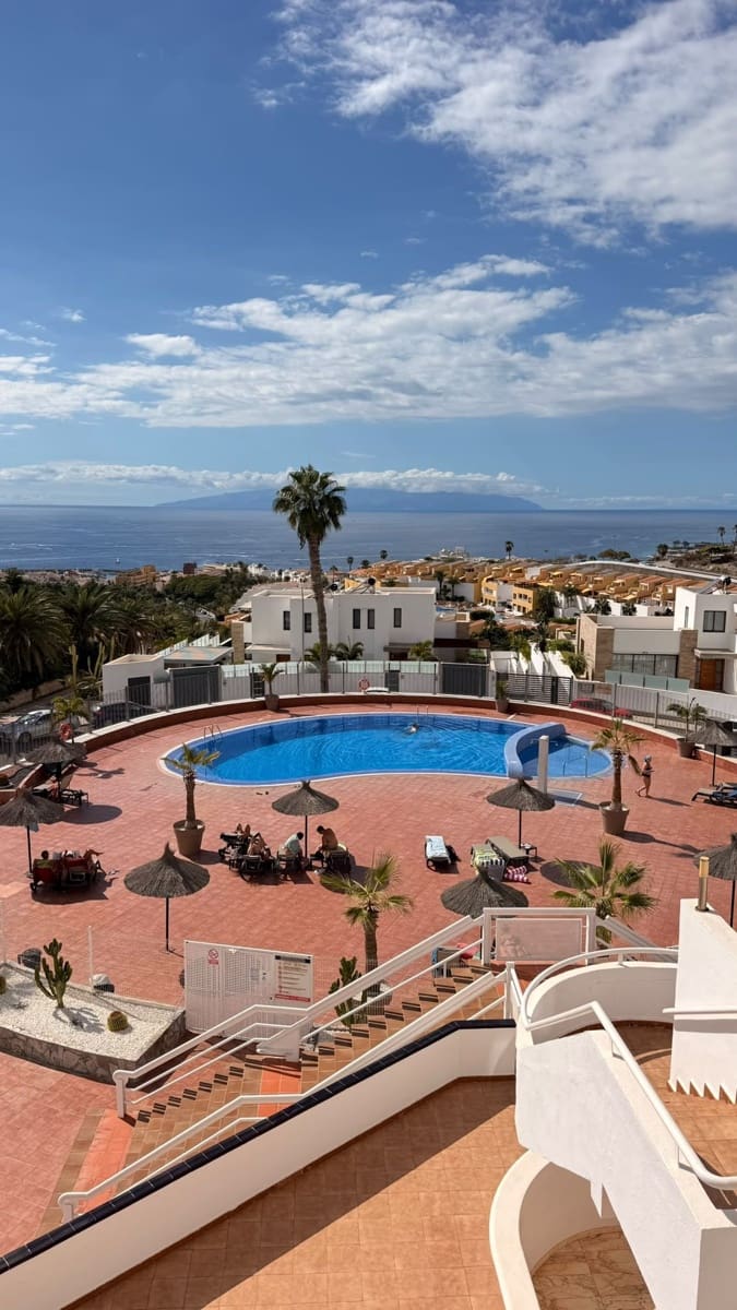2 soveværelse Byhus til salg i Costa Adeje med swimmingpool - € 360.000 (Ref: 10154572)