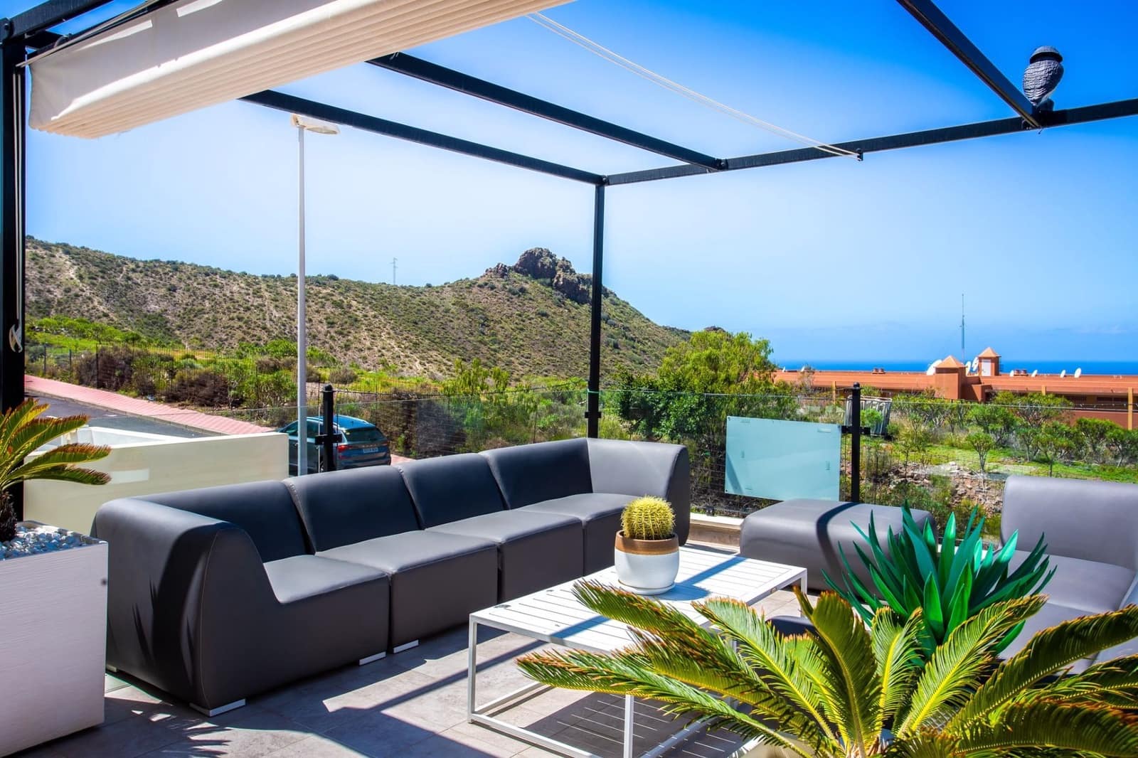 3 quarto Moradia para venda em Torviscas com piscina garagem - 1 430 000 € (Ref: 10154573)