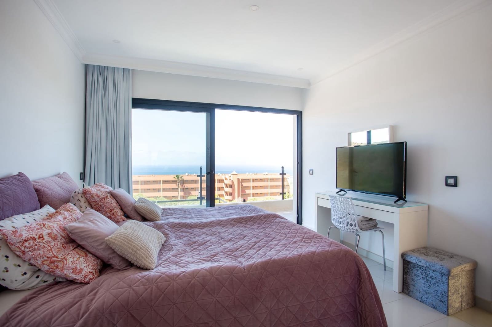 3 quarto Moradia para venda em Torviscas com piscina garagem - 1 430 000 € (Ref: 10154573)