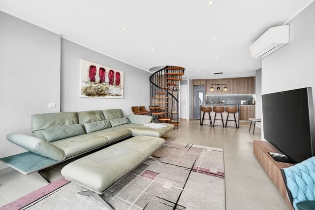 2 slaapkamer Penthouse te koop in Amarilla Golf, San Miguel de Abona met zwembad - € 467.000 (Ref: 10157202)