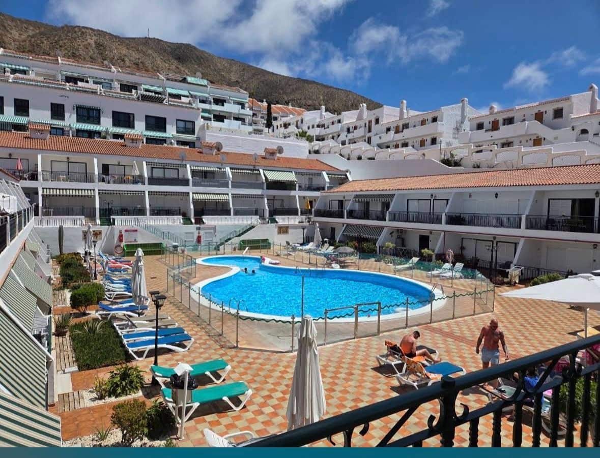 1 soverom Leilighet til salgs i Los Cristianos med svømmebasseng - € 299 000 (Ref: 10168144)