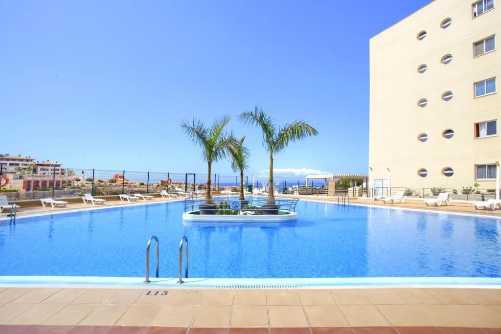 2 soverom Leilighet til salgs i Costa Adeje med svømmebasseng garasje - € 330 000 (Ref: 10179923)