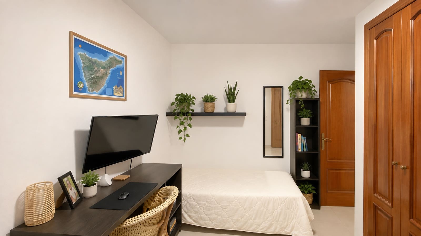 2 soverom Leilighet til salgs i Costa Adeje med svømmebasseng garasje - € 330 000 (Ref: 10179923)
