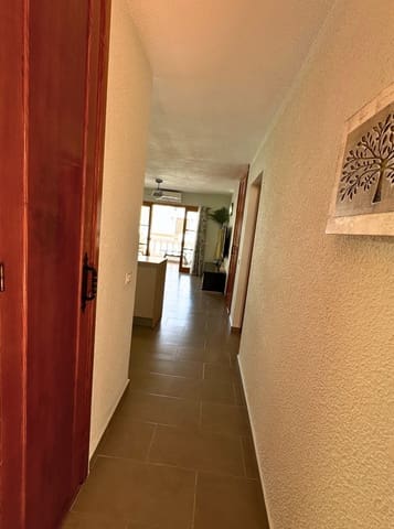 1 soveværelse Lejlighed til salg i Los Cristianos, Arona med swimmingpool - € 240.000 (Ref: 10186383)