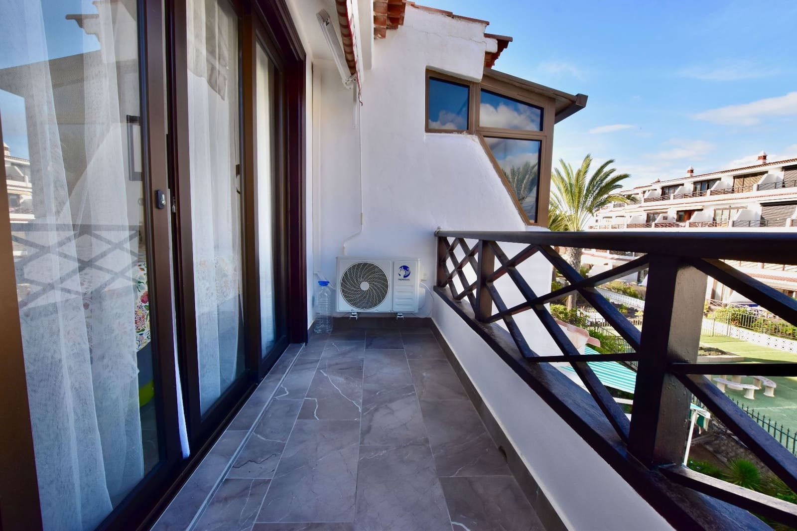 2 soveværelse Penthouse til salg i Costa del Silencio med swimmingpool garage - € 325.000 (Ref: 8670086)