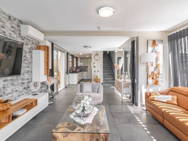 3 slaapkamer Villa te koop in Chayofa met garage - € 819.000 (Ref: 8670092)