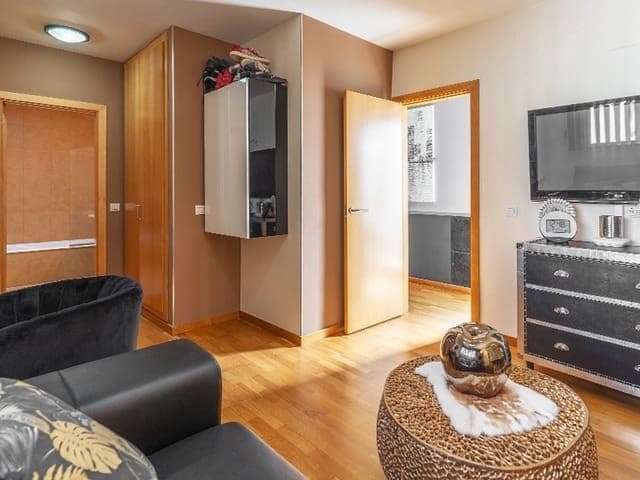 3 slaapkamer Villa te koop in Chayofa met garage - € 819.000 (Ref: 8670092)