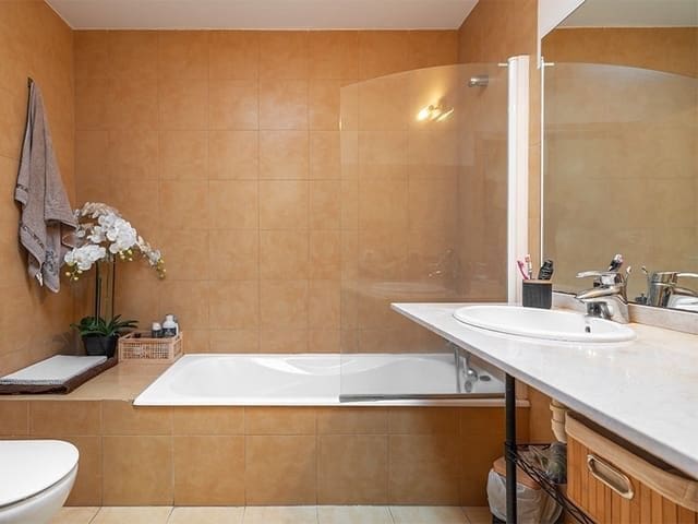 3 slaapkamer Villa te koop in Chayofa met garage - € 819.000 (Ref: 8670092)