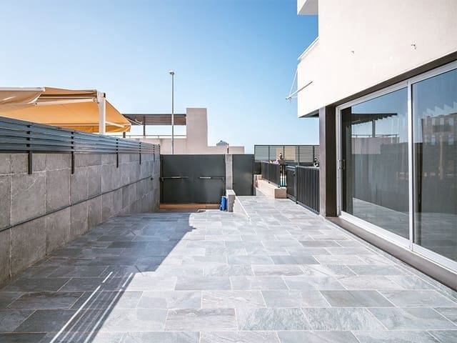 3 slaapkamer Villa te koop in Chayofa met garage - € 819.000 (Ref: 8670092)