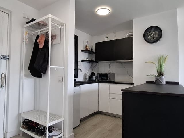 1 bedroom Apartment for sale in Playa de las Americas with garage - € 360,000 (Ref: 8670098)